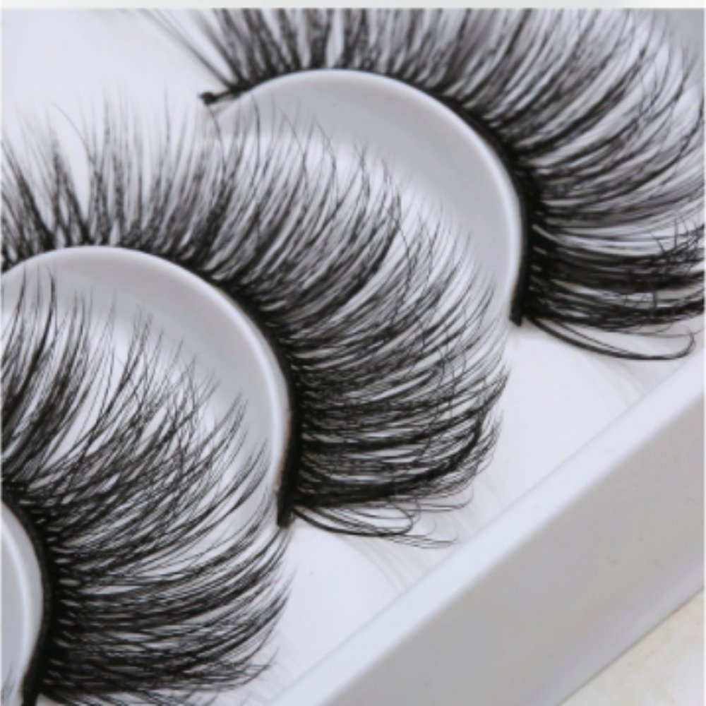 High Quality 3D Dramatic Lashes💄 - Picture 7 of 8